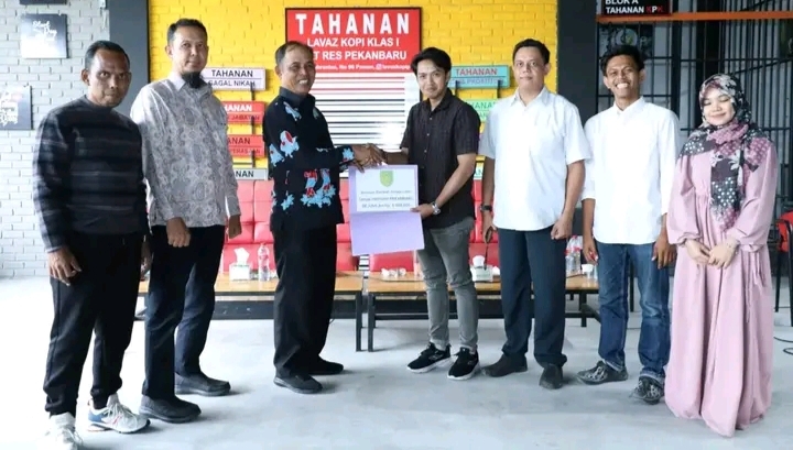 Dialog Pj. Bupati Inhil Dengan HIPPMIH Pekanbaru