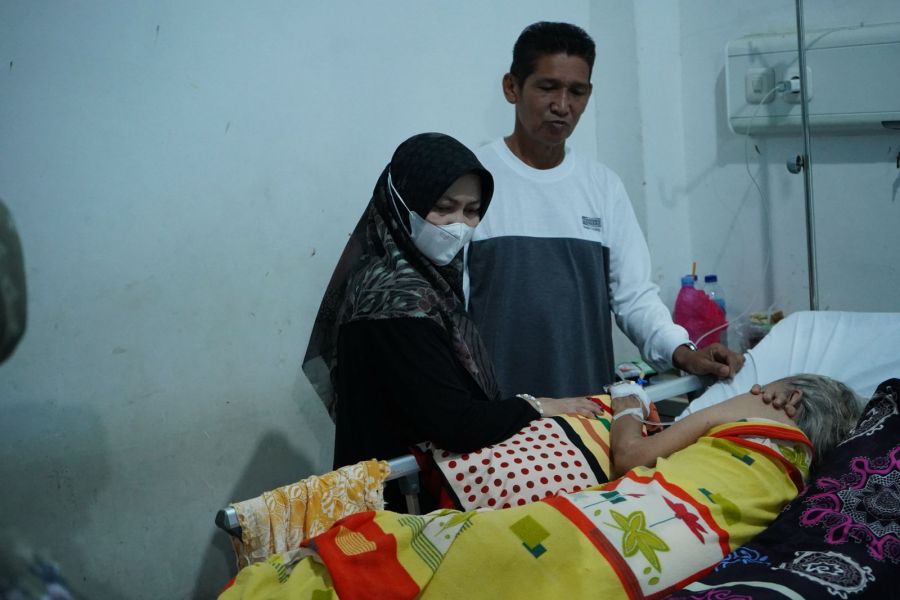 Kunjungan Ketua TP-PKK Inhil Katerina Susanti: Dukungan untuk Pejuang Kanker di RSUD Puri Husada