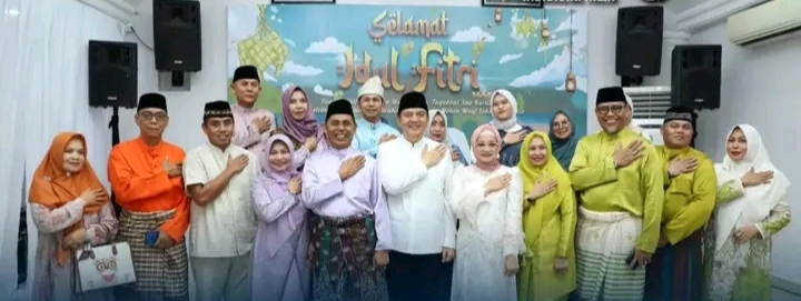 Peringati Idul Fitri 1445 H, Pj. Bupati Inhil Sambangi Forkopimda dan Tokoh Masyarakat Riau